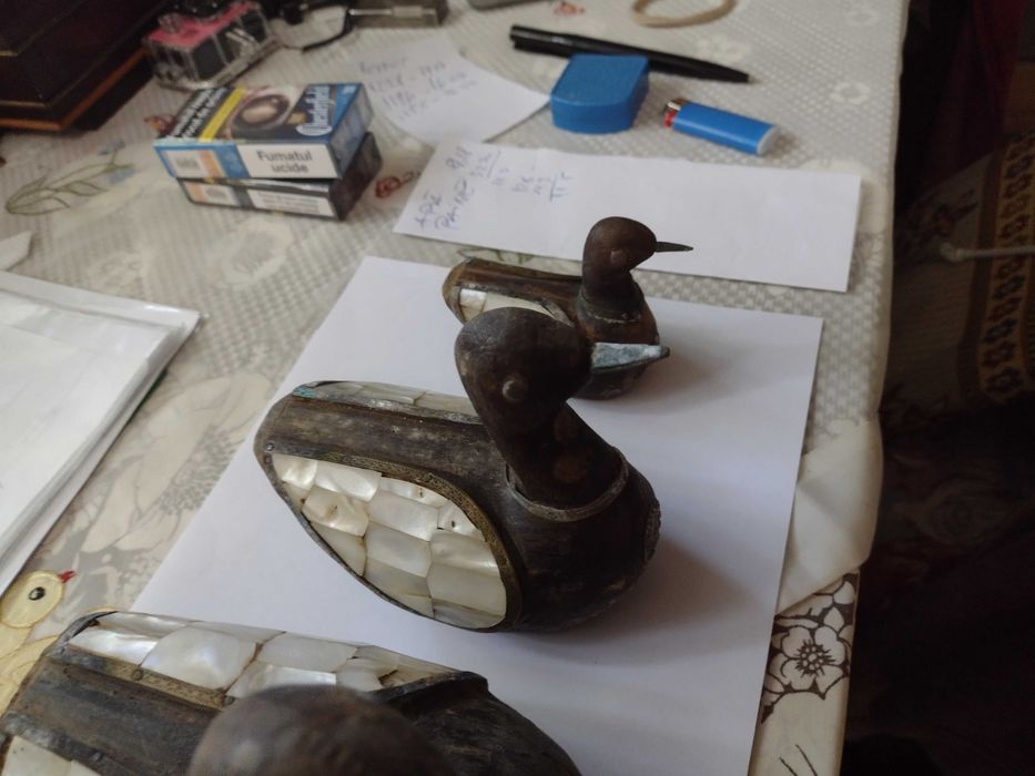 Obiecte vechi decorative