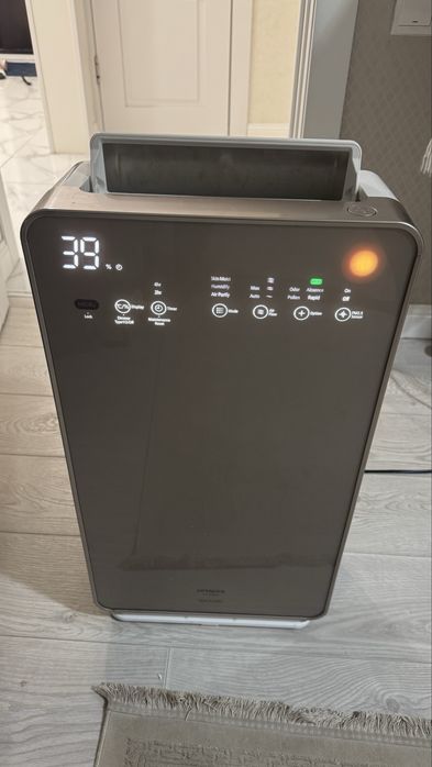 Продам очиститель-увлажнитель воздуха Hitachi EP-A9000 (Япония)