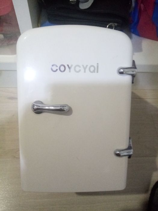 Холодильник для косметики мини холодильник