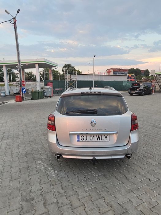 Vand/ Schimb Renault Laguna 3 2.0 DCI 150 cp