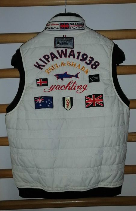 Vesta Paul & Shark yachting