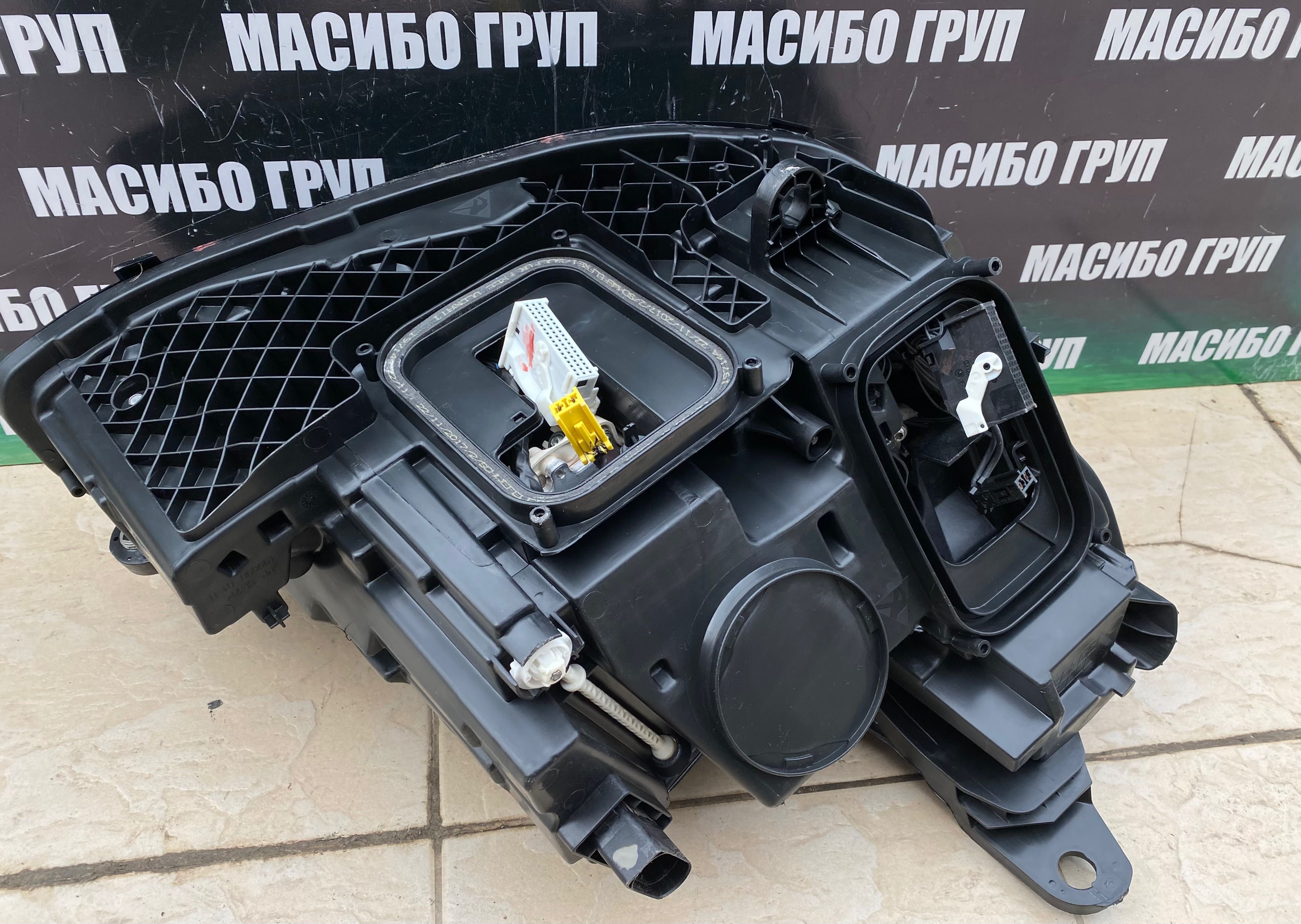 Фар far ляв фарове MULTIBEAM LED Мерцедес Е213 Mercedes E-класа W213