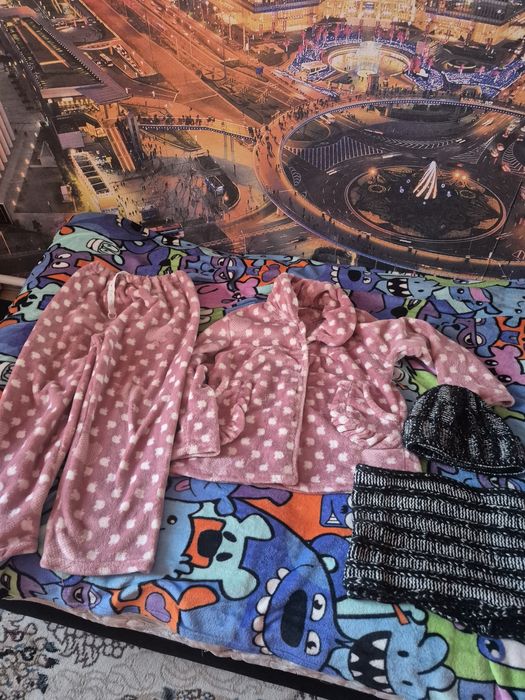 Отдам за 2 шоколадки алпен гольд