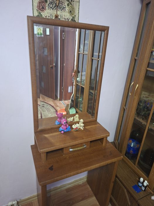 Большое зеркало, отличное состояние