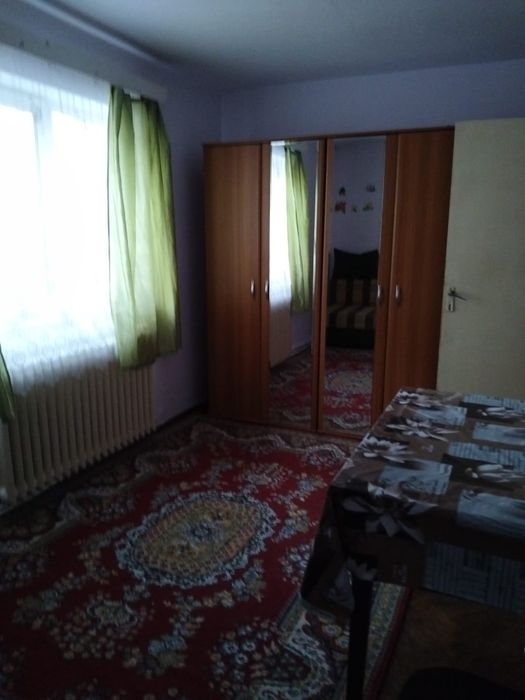 Închiriez apartament 2 camere