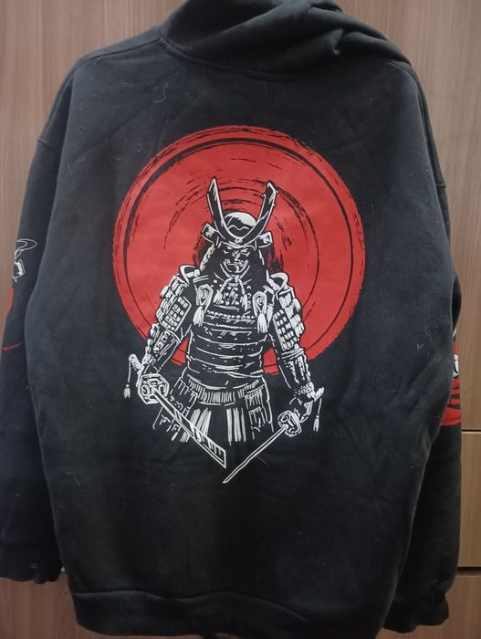 Продам две кофты в идеальном состоянии