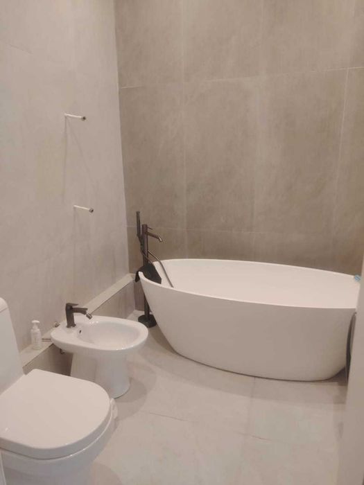 Кафельщик укладка.