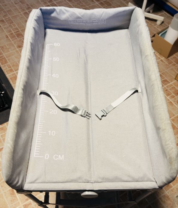 Masa de infasat pliabila cu roti Fillikid