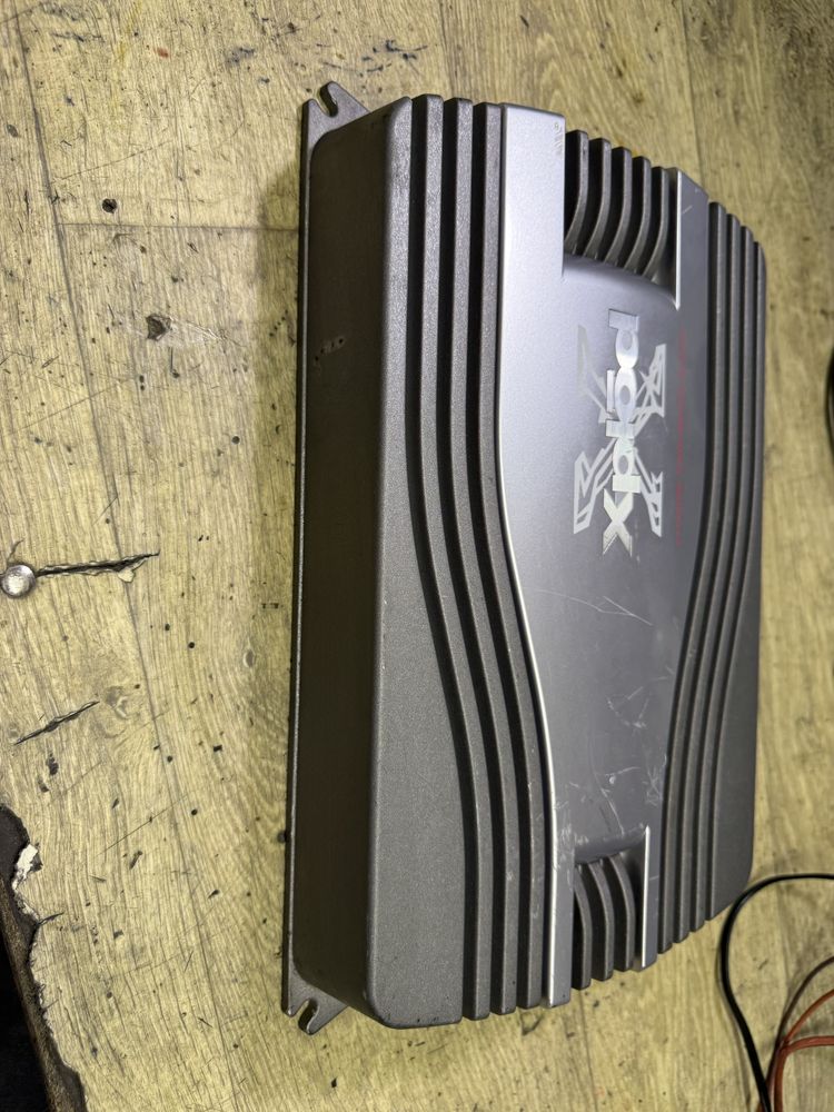 Sony  Усилвател XM-SD14x