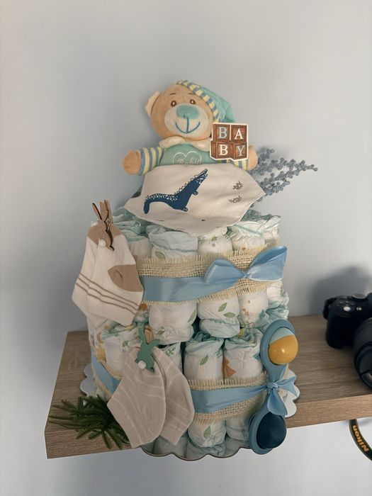 Мотор от памперси - Торта от памперси