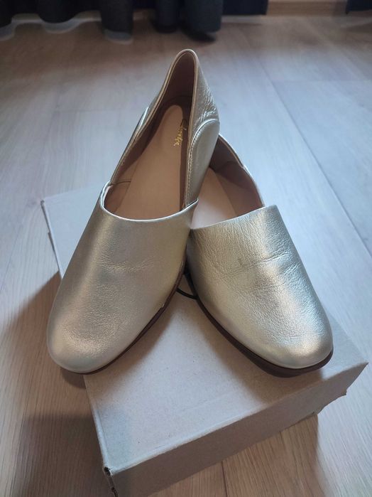Дамски обувки Clarks