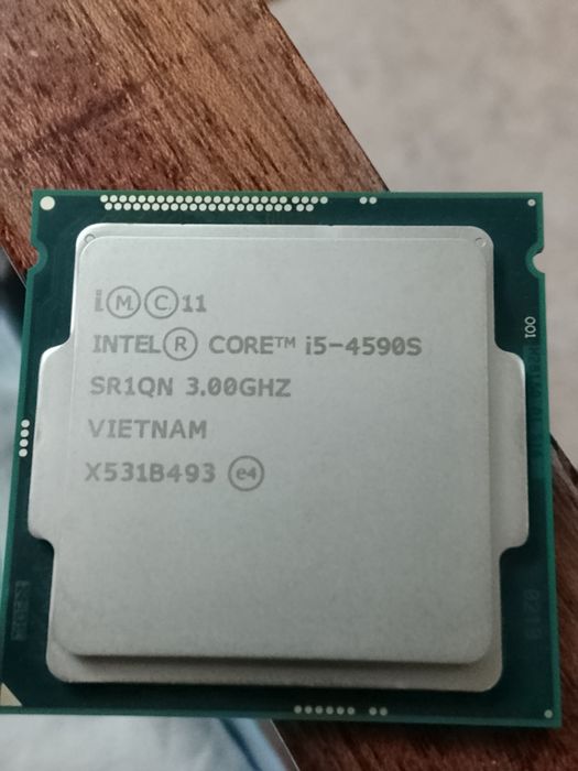Продам Процессор CORE i5-4590S
