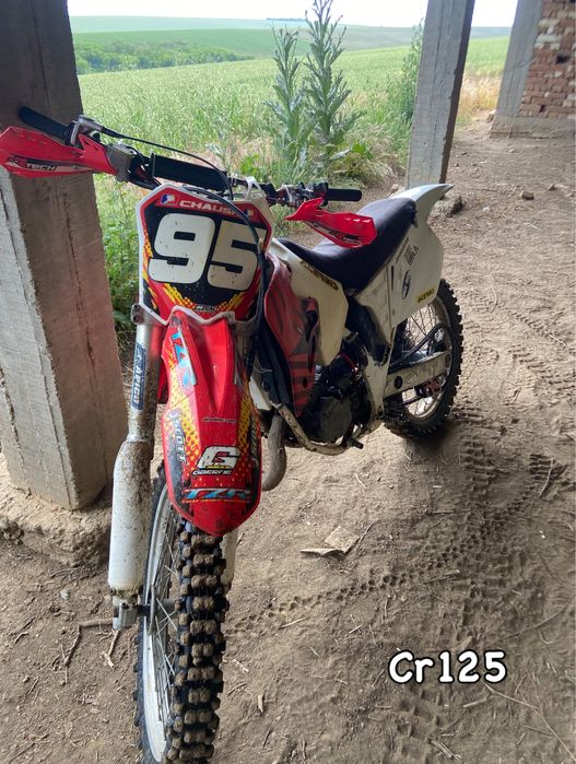 Продавам Honda cr 125r с fmf       спешно !!!