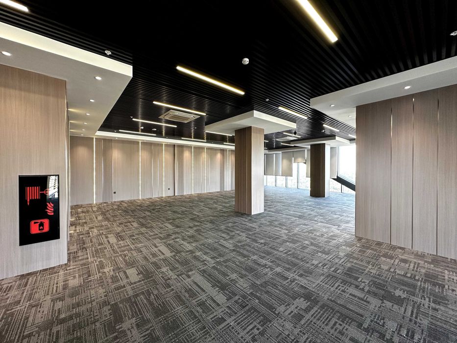 Аренда офисного помещения в БЦ - Kayan, ул. Махтумкули, Машинасозлар