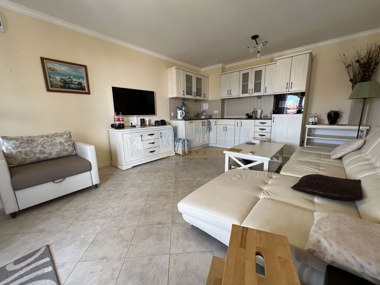Продава се Двустаен апартамент в Созопол - 75 кв.м за 1600 €/кв.м - Снимка #9