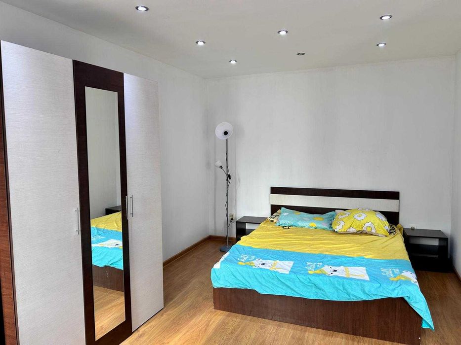 inchiriez apartament ultracentral Ploiesti 2 camere Proprietar direct