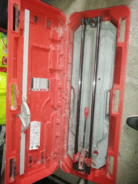 Mașina de taiat gresie rubi tx 700