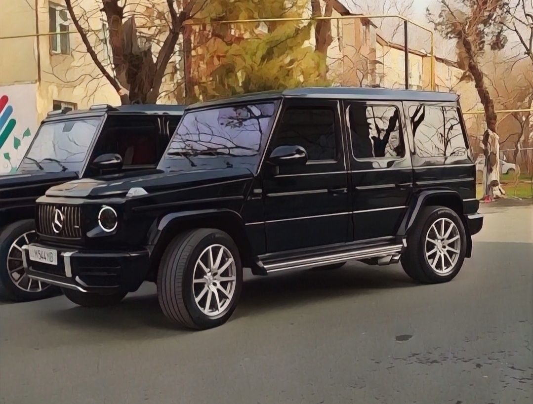 Mercedes-Benz G-Class G 320