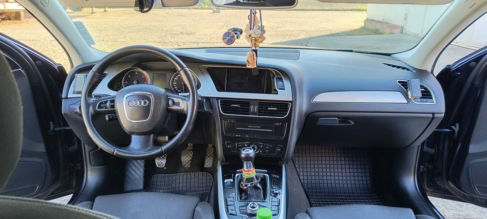 Audi A4 B8  2010