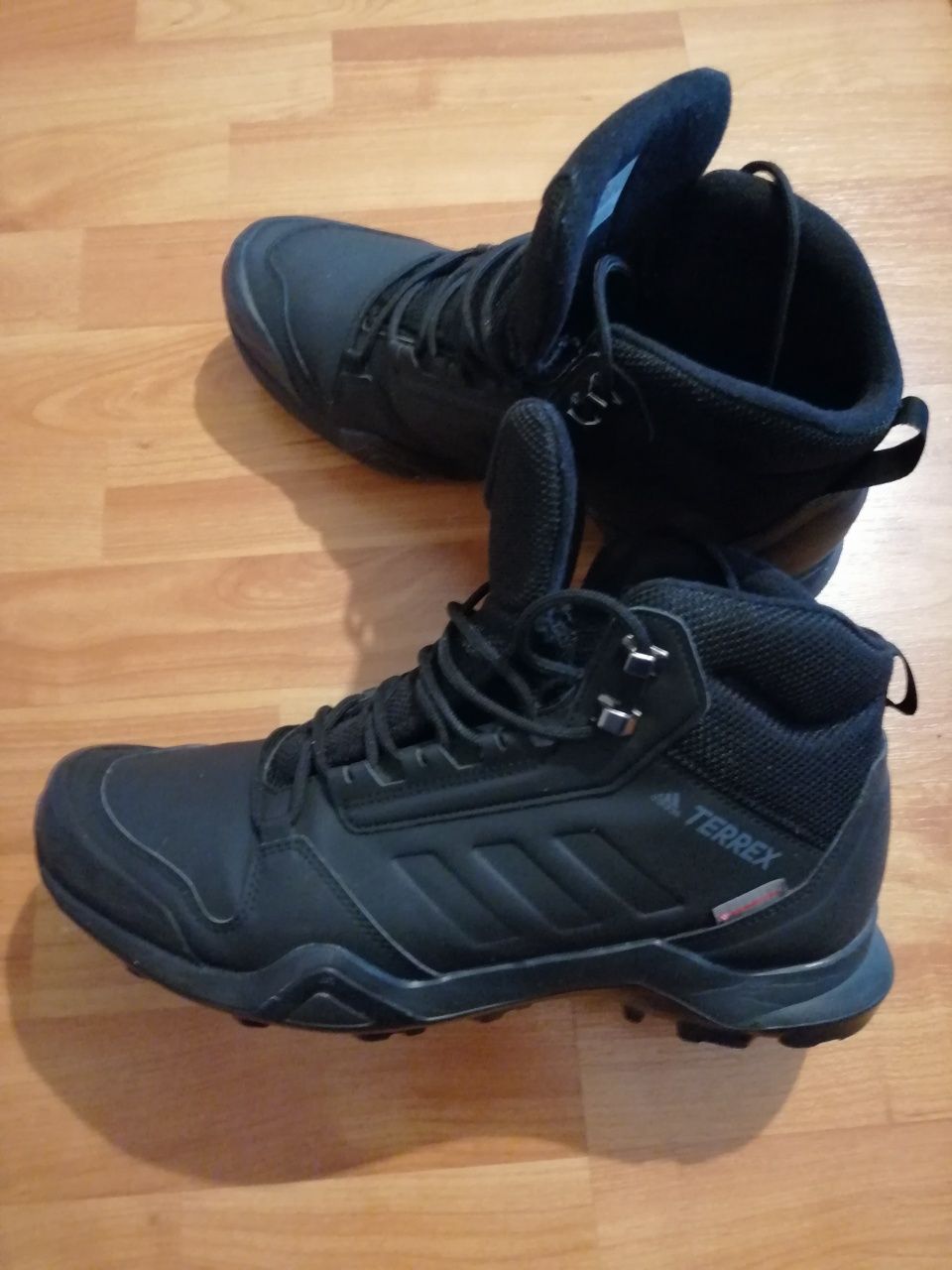 Ghete trekking Adidas Terrex 44