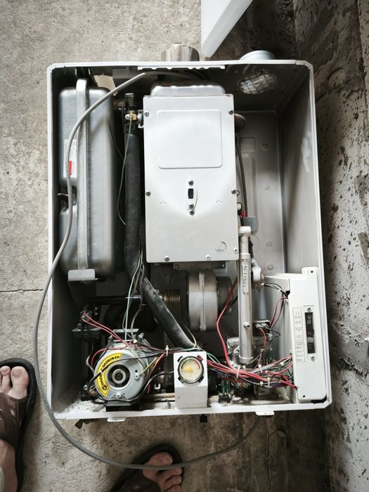 Продам газовый котел