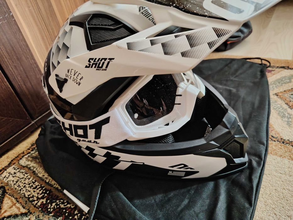 Casca Shot Lite marime M (noua) + ochelari(noi)