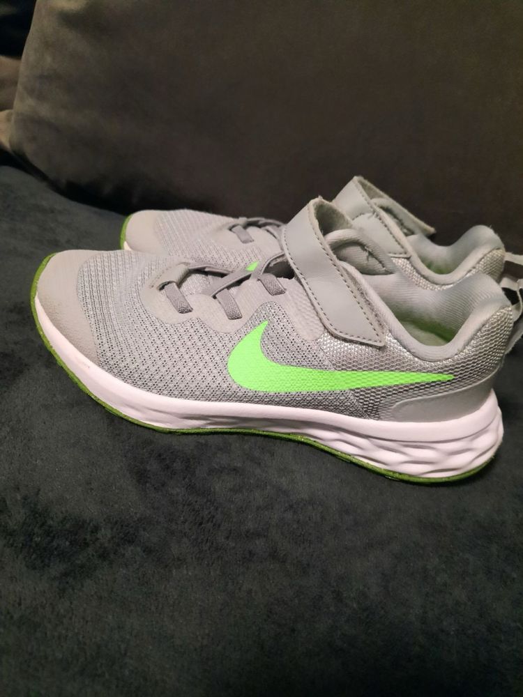 Детски маратонки Nike