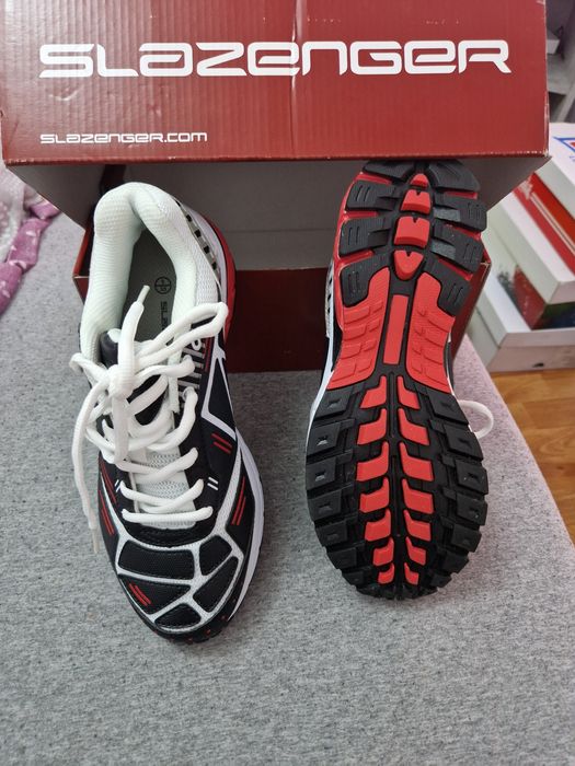 Adidas  Slaezenger noi