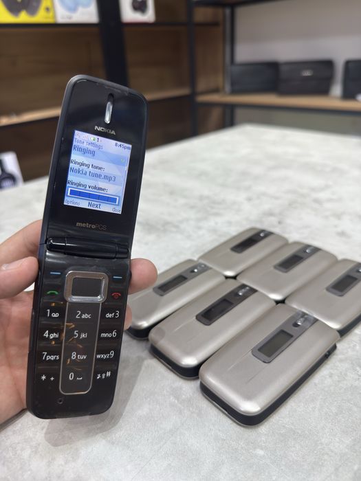 Perfectum Nokia 1606 новый