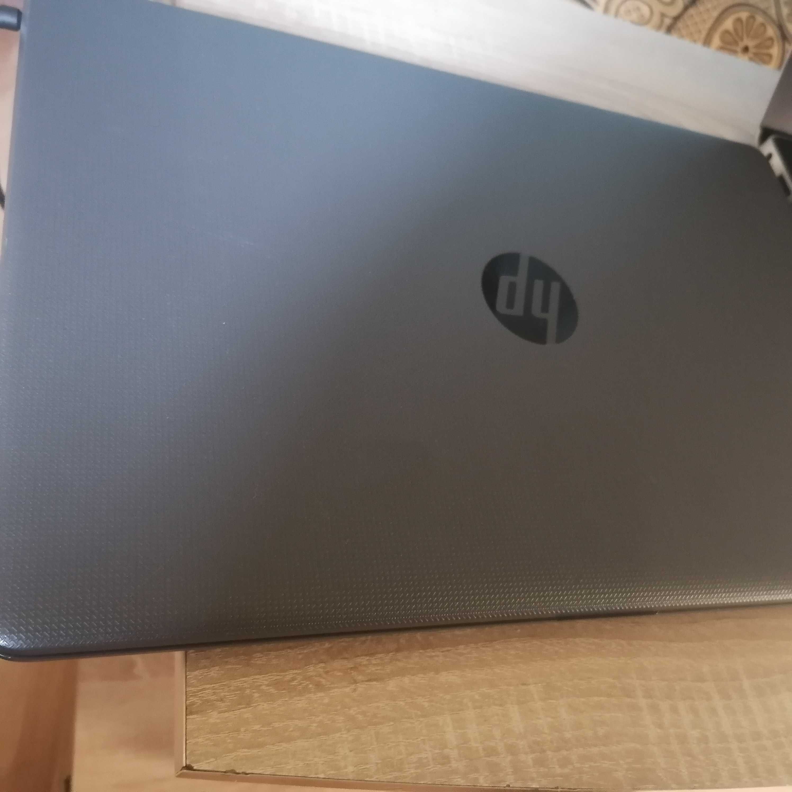HP 250 G6-7th Generation Intel® Core™ i5