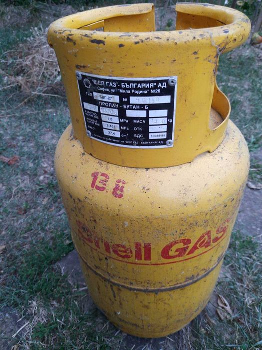 Битова бутилка с ъглов кран за газ, тип БВГ-27, 13.8 кг+вентил
