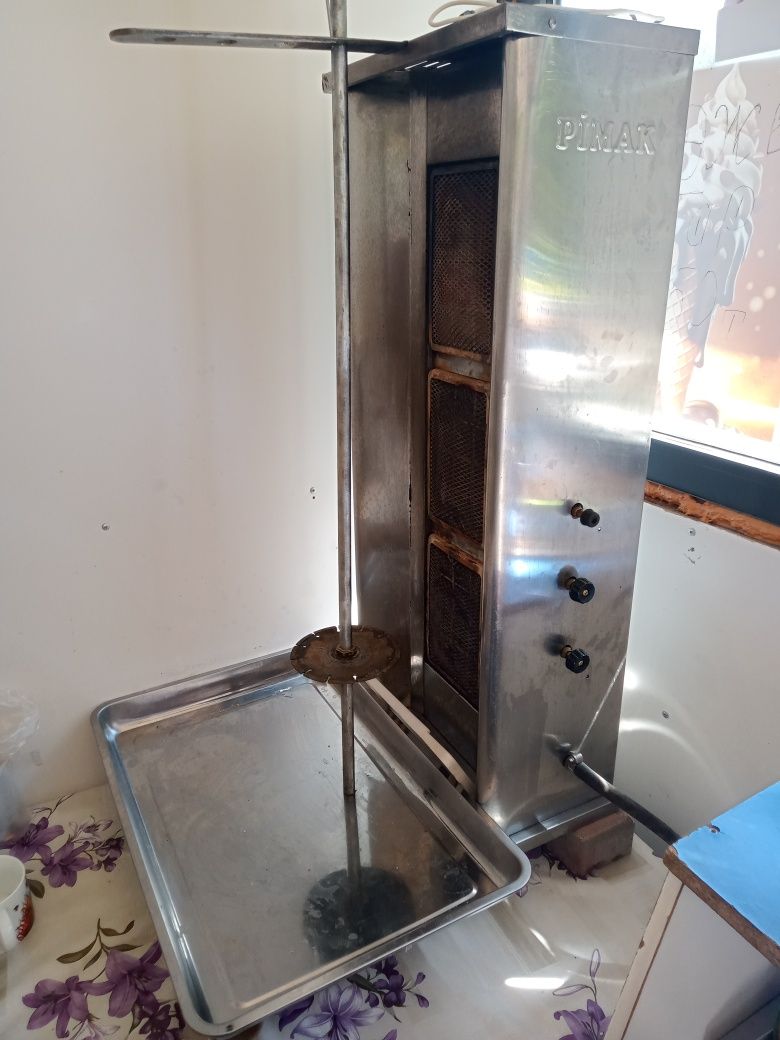Продаю донер аппарат на газе!