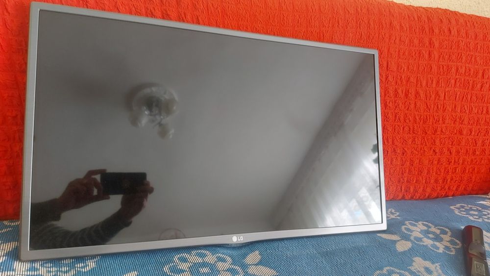 Televizor led FHD LG 32lf580v