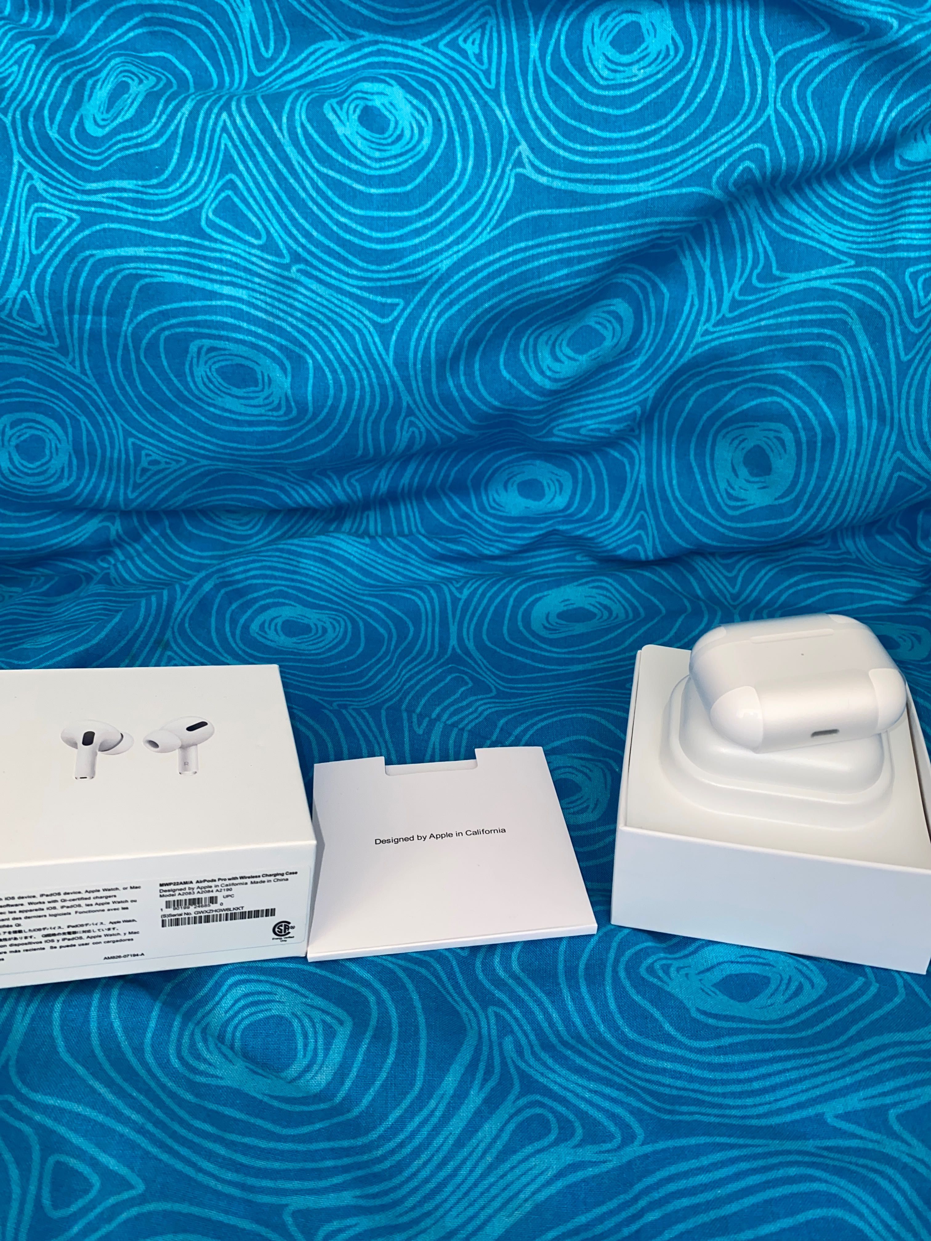 Airpods pro нови