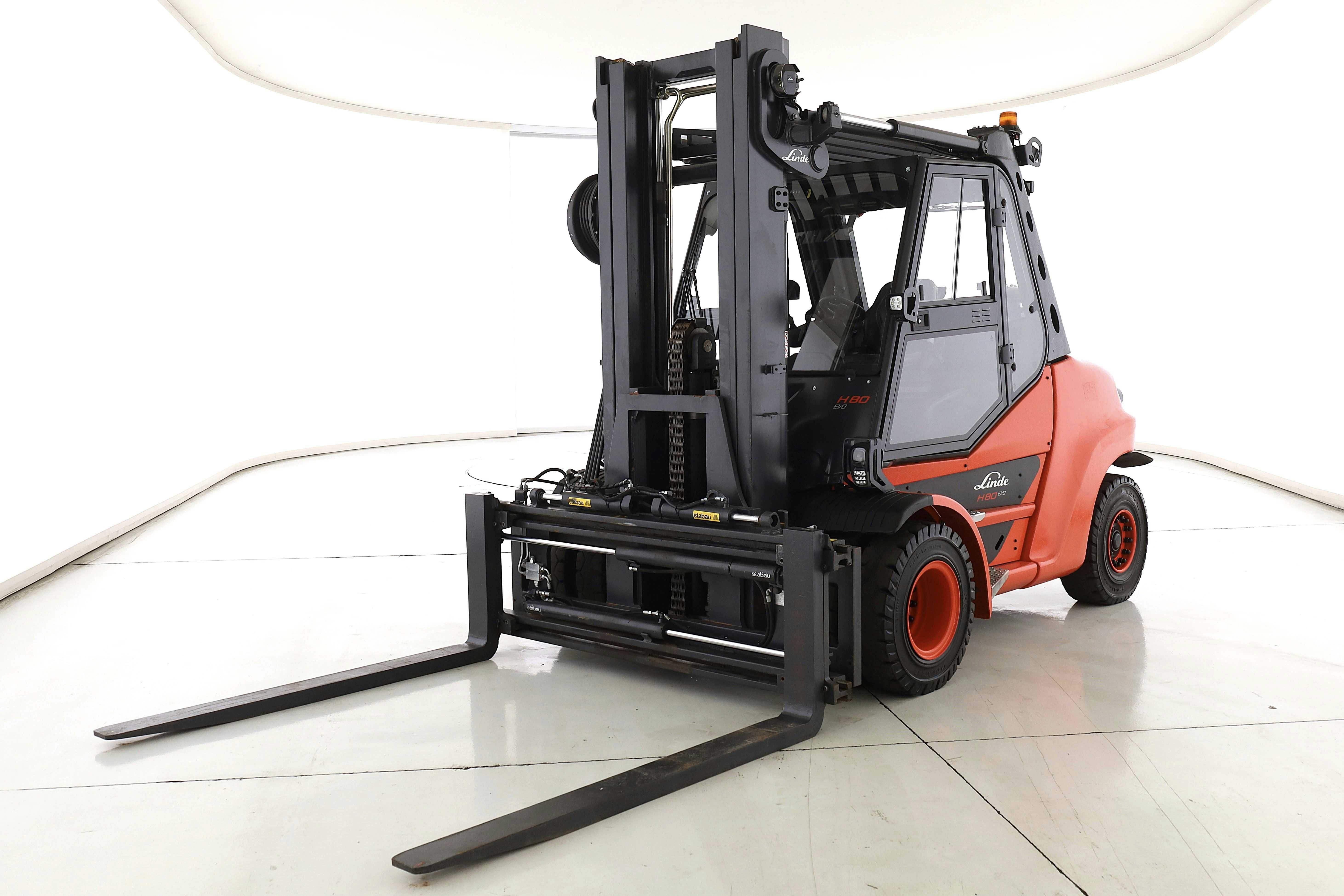 Stivuitor DIESEL Toyota 02-8-FD-18 - Pret 10.950 Eur + TVA