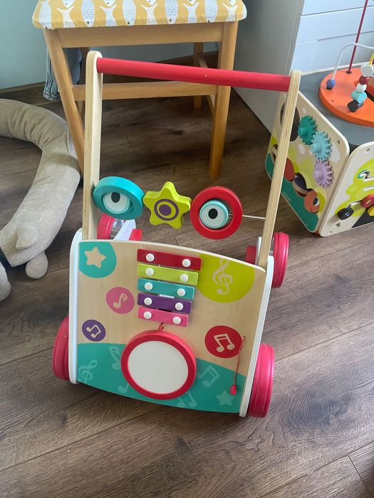 Проходилка за бебе HAPE