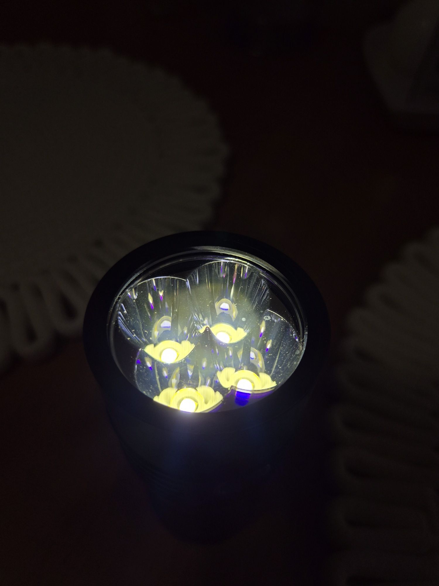 Lanterna profesionala Sofirn 5200 lumeni 390metrii