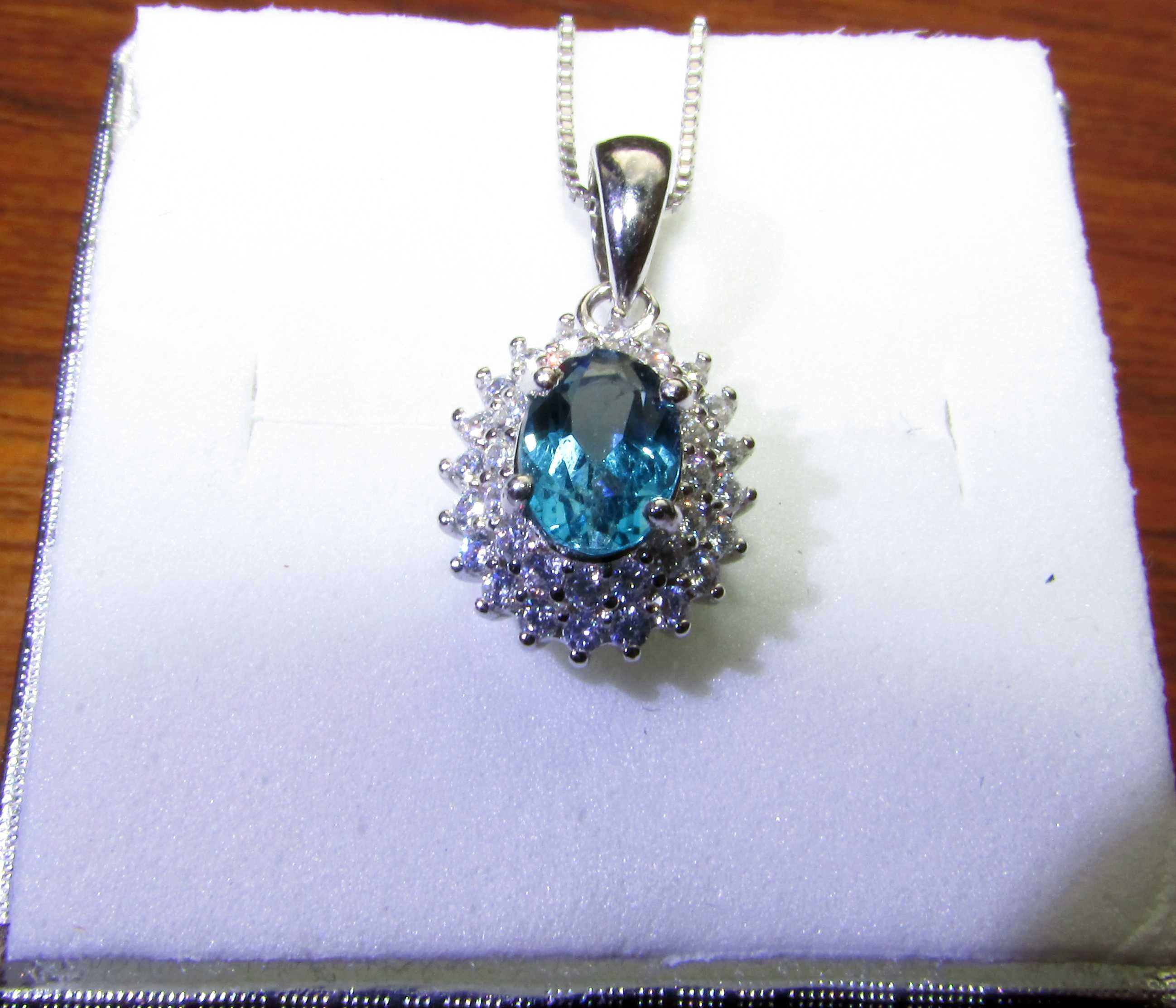 925 сребърно колие с London Blue Topaz камък 7x5мм. 2.7гр.