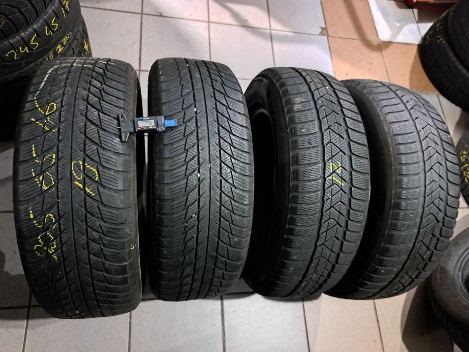 4 anvelope 205/65 R16 Bridgestone + Pirelli