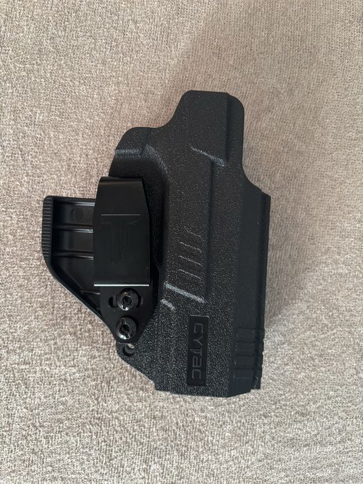 Кобур за CZ P10C