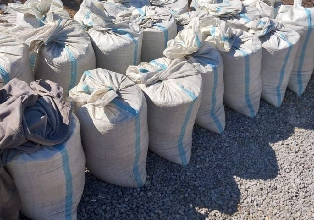 Навоз рассыпчатый,чистый