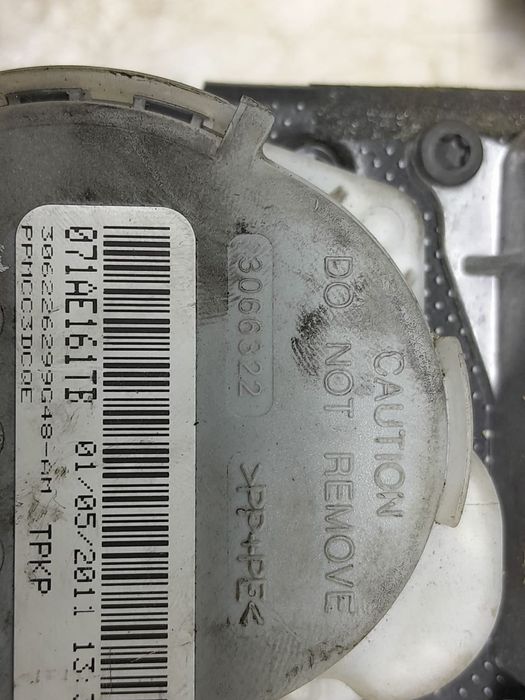Centura stanga fata 306226299g48 3066322 Audi A4 B8/8K [2007 - 2011]