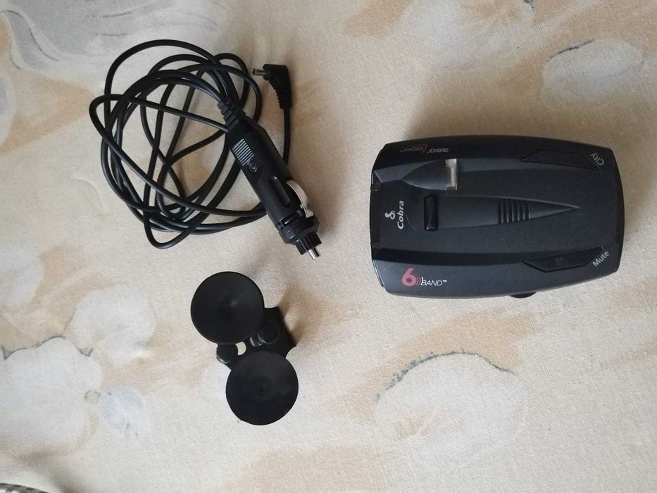 Detector radar antiradar Cobra ESD-7000, cablu alimentare, ventuze