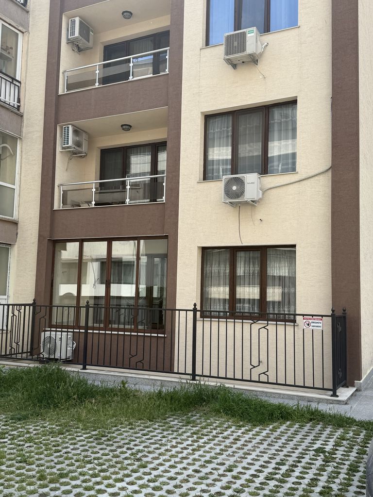 Дава се под наем Двустаен апартамент в Варна, Базар Левски - 55 кв.м за 650 € - Снимка #7