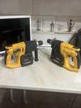 Ciocan Rotopercutor DeWalt pe baterie