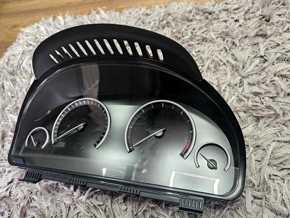 BMW F10 6wa километраж