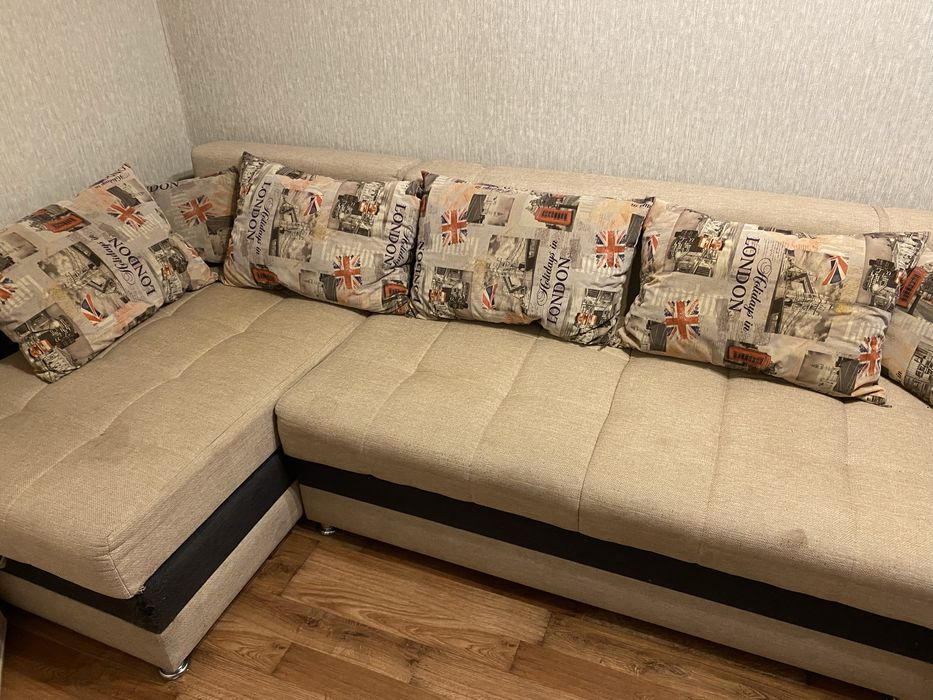 Продаю раскладной диван