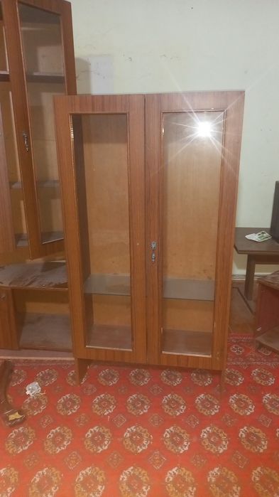 Hammasi 350 ming sòm