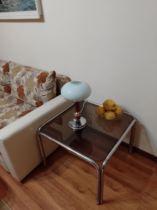 Стъклени холни маси