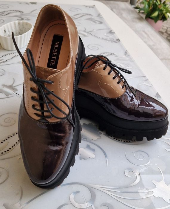 Pantofi Musette tip Oxford